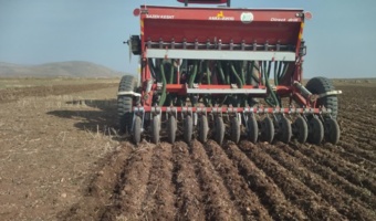 روستای «ارجستان» سرعین؛ پیشتاز اجرای کشاورزی حفاظتی و مصرف بهینه کود در دیمزارها