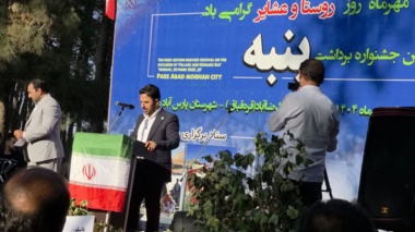 اولین جشنواره برداشت «طلای سفید» در دشت مغان برگزار شد
